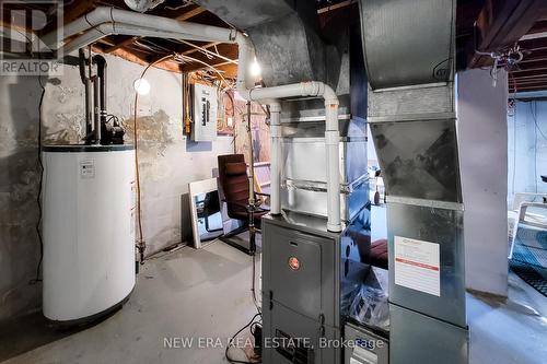 107 Haddon Avenue S, Hamilton, ON - Indoor Photo Showing Basement