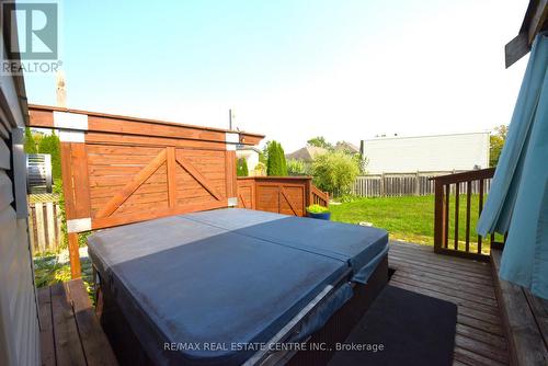 1673 Portrush Way, London, ON - Outdoor With Deck Patio Veranda With Exterior