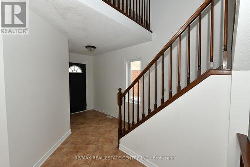 1673 Portrush Way, London, ON - Indoor Photo Showing Other Room