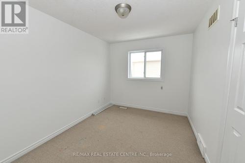 1673 Portrush Way, London, ON - Indoor Photo Showing Other Room