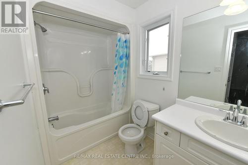 1673 Portrush Way, London, ON - Indoor Photo Showing Bathroom