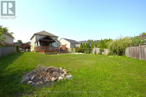 1673 Portrush Way, London, ON - Outdoor With Backyard