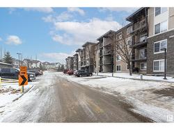 #110 530 WATT BV SW  Edmonton, AB T6X 1P7