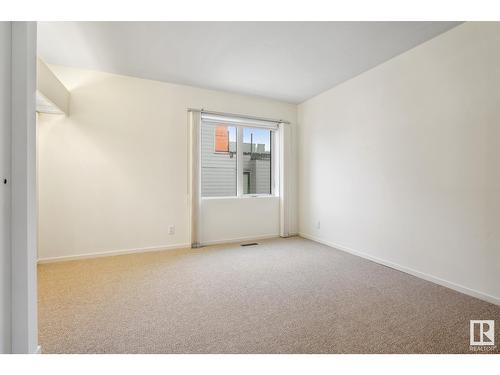 8771 Strathearn Dr Nw, Edmonton, AB - Indoor Photo Showing Other Room