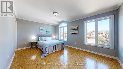 120 Danielson Court, Mississauga, ON - Indoor Photo Showing Bedroom