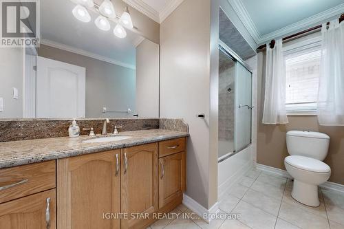 120 Danielson Court, Mississauga, ON - Indoor Photo Showing Bathroom