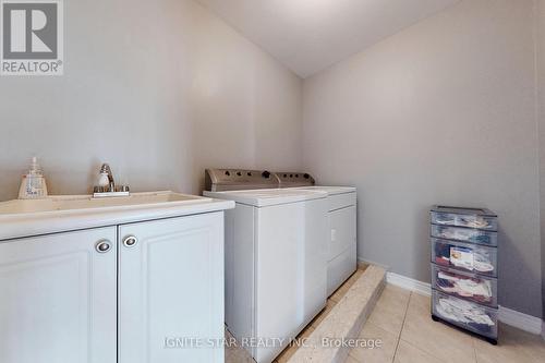 120 Danielson Court, Mississauga, ON - Indoor Photo Showing Laundry Room