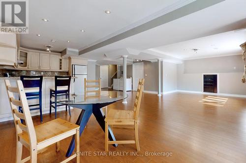 120 Danielson Court, Mississauga, ON - Indoor Photo Showing Dining Room