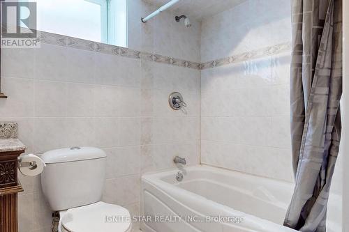 120 Danielson Court, Mississauga, ON - Indoor Photo Showing Bathroom