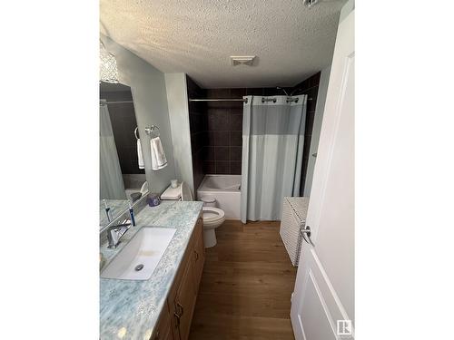 #320 278 Suder Greens Dr Nw, Edmonton, AB - Indoor Photo Showing Bathroom