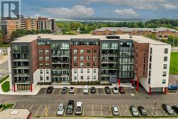 5 HAMILTON Street N Unit# 212  Waterdown, ON L8B 2A4