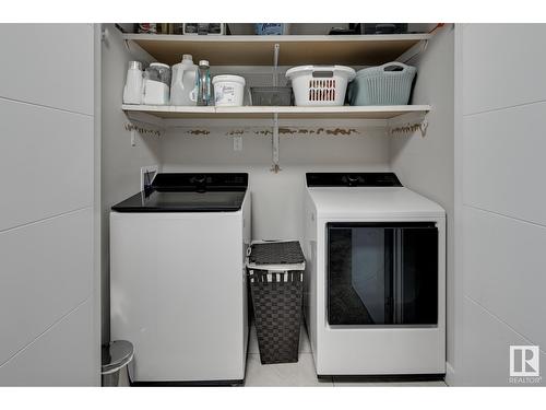 2611 21 Av Nw, Edmonton, AB - Indoor Photo Showing Laundry Room