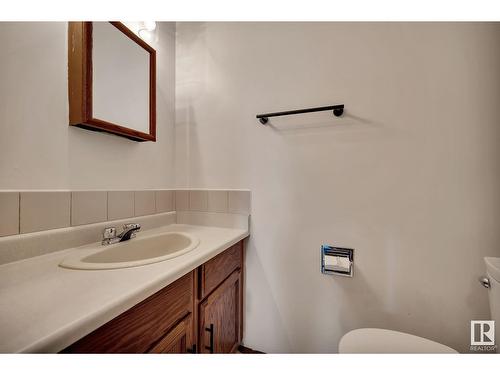 1923 104 St Nw, Edmonton, AB - Indoor Photo Showing Bathroom