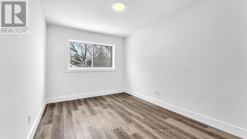 104 Devonshire Avenue, London, ON - Indoor Photo Showing Other Room