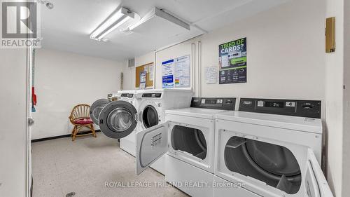 104 Devonshire Avenue, London, ON - Indoor Photo Showing Laundry Room