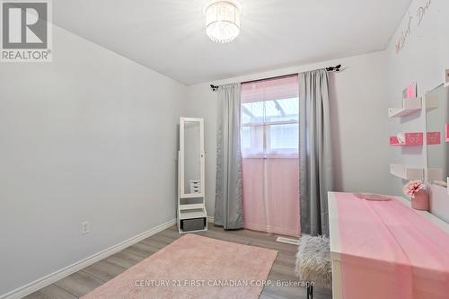 1055 Osgoode Drive, London, ON - Indoor Photo Showing Other Room