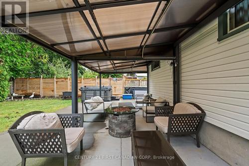 1055 Osgoode Drive, London, ON - Outdoor With Deck Patio Veranda With Exterior