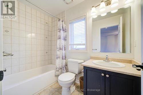 4222 Prudham Ave, Burlington, ON - Indoor Photo Showing Bathroom