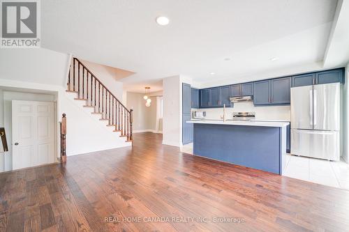 4222 Prudham Ave, Burlington, ON - Indoor Photo Showing Kitchen