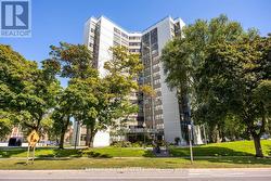 1207 - 2323 CONFEDERATION PARKWAY S  Mississauga, ON L5B 1R6