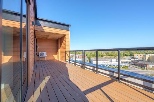 Balcony - 108-230 Boul. Harwood, Vaudreuil-Dorion, QC - Outdoor With Deck Patio Veranda With Exterior