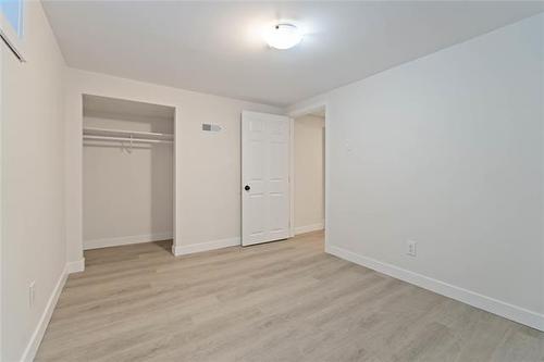 19 Premier Pl, Winnipeg, MB 