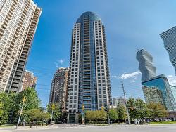 3008-330 Burnhamthorpe Road W Mississauga, ON L5B 0E1