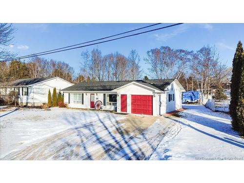 301 Jewett St, Fredericton, NB 