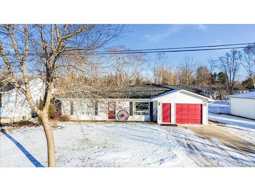 301 Jewett St, Fredericton, NB 