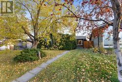 11 Midbend Crescent SE  Calgary, AB T2X 1L1