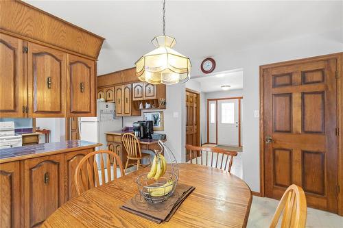 39 Carlotta Crescent, Winnipeg, MB - Indoor Photo Showing Dining Room