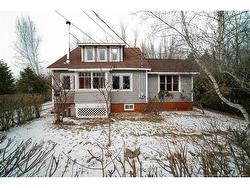 103 Canada ST  Fredericton, NB E3A 3Z4