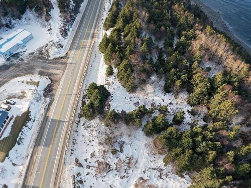 Aerial photo - 286 Route Bellevue O., Les Méchins, QC 
