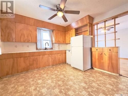 507 Empress Street, Saskatoon, SK - Indoor Photo Showing Kitchen