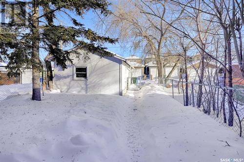 2841 Mcdonald Street, Regina, SK - Outdoor