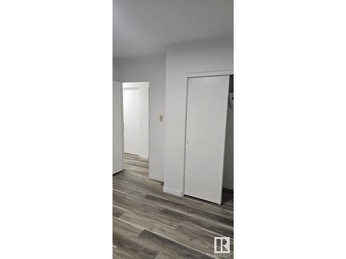 10407 137 Av Nw, Edmonton, AB -  Photo Showing Other Room