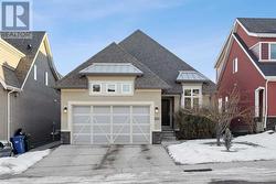 318 Mahogany Manor SE  Calgary, AB T3M 1X4