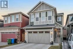 316 Savanna Way NE  Calgary, AB T3J 2H6