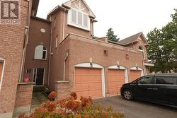 255 - 60 BARONDALE DRIVE  Mississauga, ON L4Z 3N8