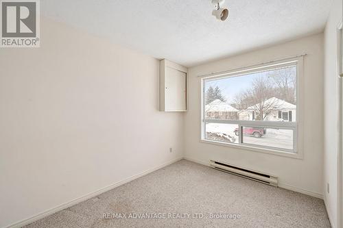 337 Mornington Avenue, London, ON - Indoor Photo Showing Other Room