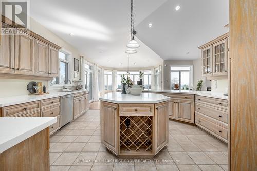 7472 Aked Road, Clarington, ON - Indoor Photo Showing Kitchen