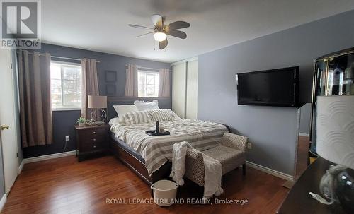 58 Stonehenge Court, London, ON - Indoor Photo Showing Bedroom