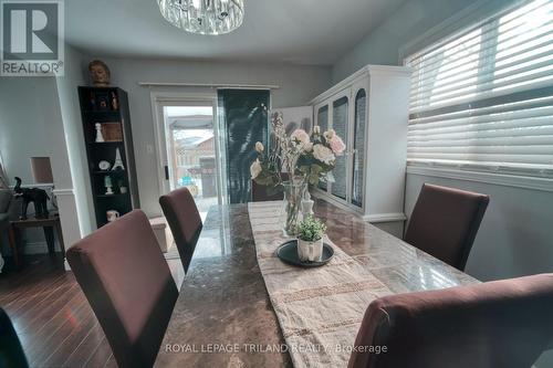 58 Stonehenge Court, London, ON - Indoor Photo Showing Dining Room