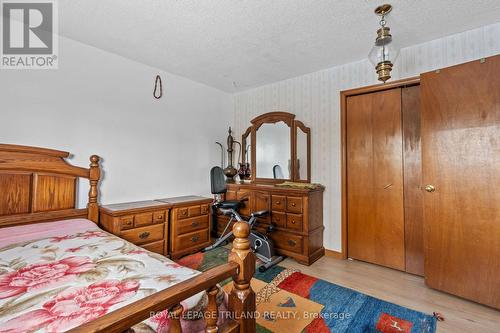 124 Fairchild Crescent, London, ON - Indoor Photo Showing Bedroom