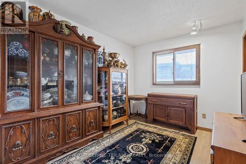 124 Fairchild Crescent, London, ON - Indoor Photo Showing Other Room