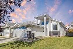 417 Citadel Hills Circle NW  Calgary, AB T2L 2L2