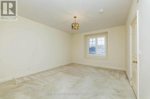 645 Cranleigh Court, Mississauga, ON - Indoor Photo Showing Other Room