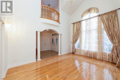 645 Cranleigh Court, Mississauga, ON - Indoor Photo Showing Other Room