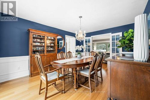 365 Shoreacres Road, Burlington, ON - Indoor Photo Showing Dining Room