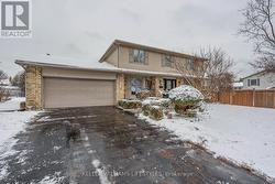 87 SALEM PLACE  London, ON N6K 1T8